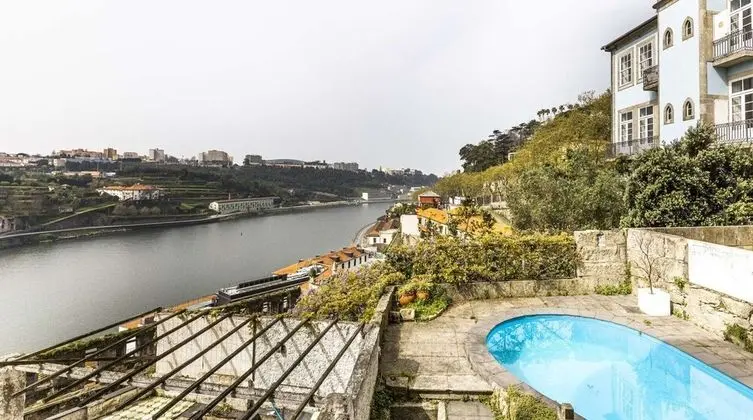 Villa D'Ouro