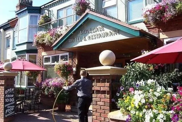 Dovedale Hotel - Dış Mekan