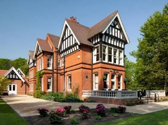 The Dower House Hotel - Dış Mekan