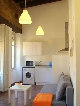 Down Town 13 Apartments