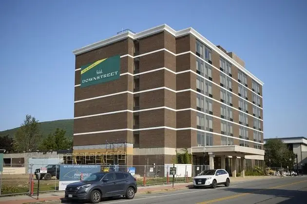Hotel Downstreet - Dış Mekan