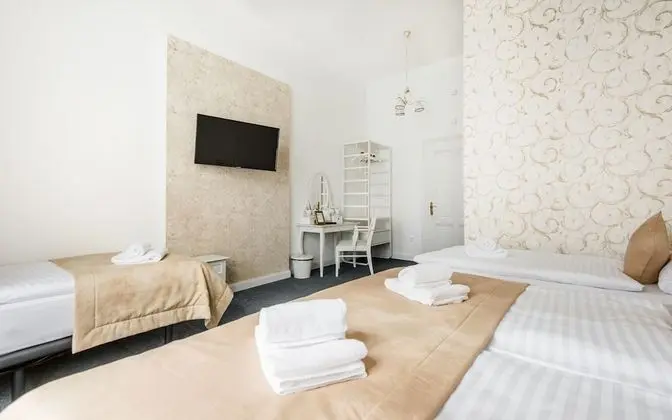 Downtown Bratislava Hotel - Oda