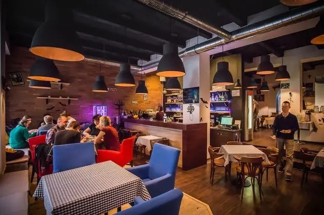 Downtown Bratislava Hotel - Yerinde Yemek