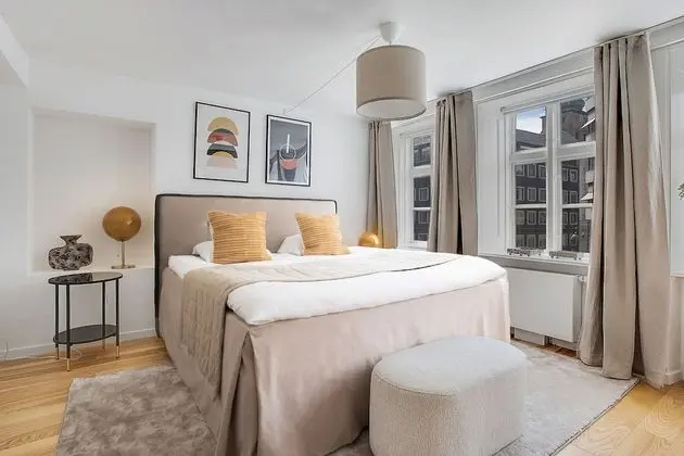 Downtown Dream Apartment in Copenhagen for up to six All Yours