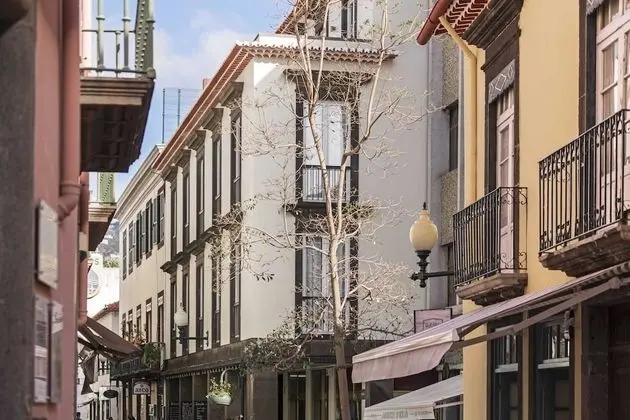 Downtown Funchal Apartments 1B Norte by An Island Apart
