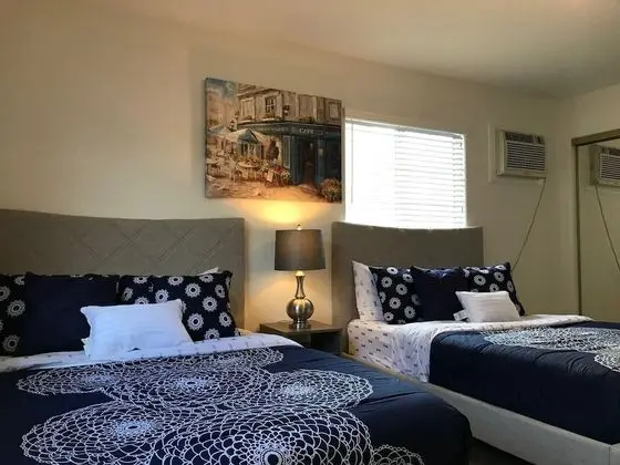 Downtown LA Comfortable Bedrooms - Oda