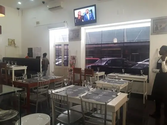 Downtown Marginal Guest House - Yerinde Yemek