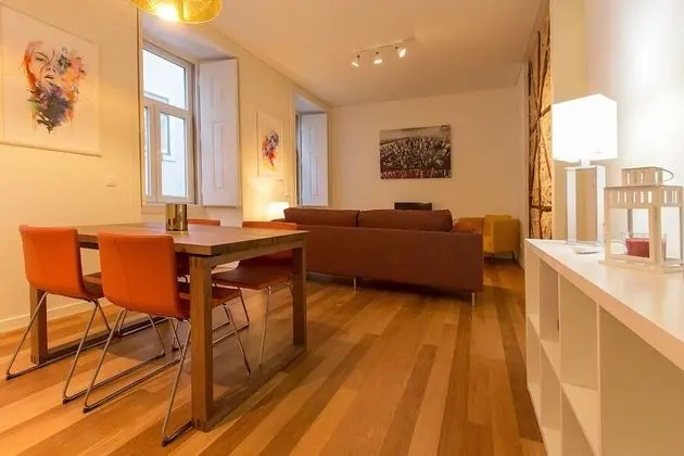 Downtown Prestige by Homing