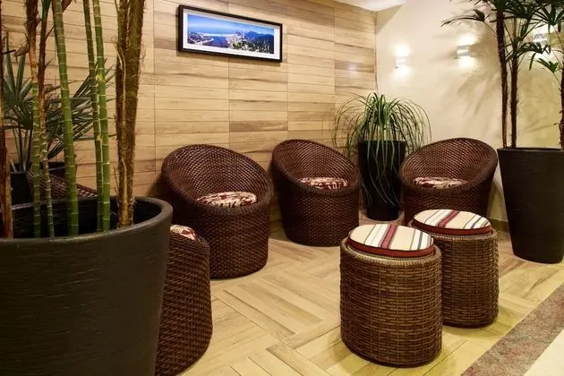 Downtown Santana Hotel