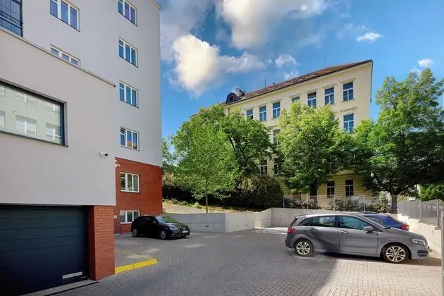 Downtown Suites Belohorska - Dış Mekan
