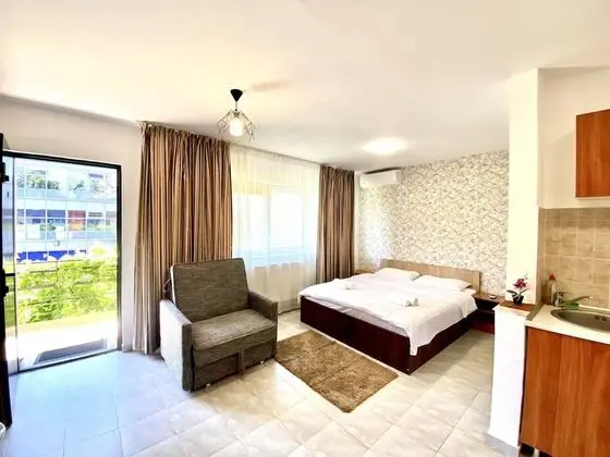 Downtown Victoria Studios