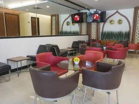 d'primahotel Airport Jakarta 1 - Yerinde Yemek