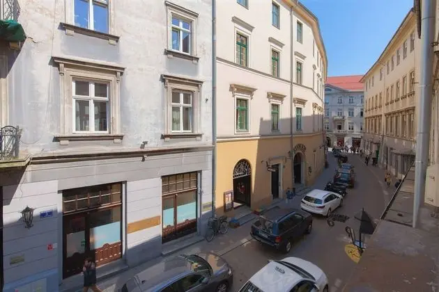 Draggo House- Hostel - Dış Mekan