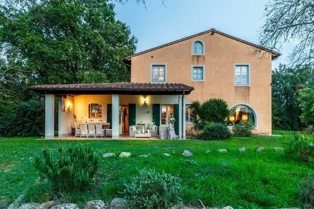 Villa Drago an Authentic Farmhouse With Private Pool in Orentano