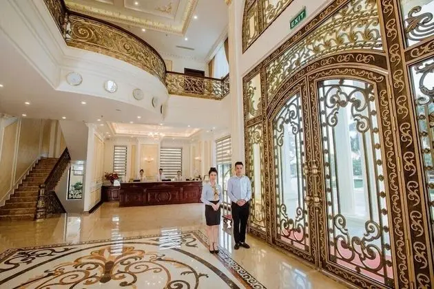 Dragon Legend Hotel - Lobi