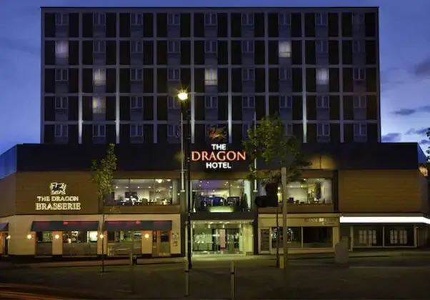 Dragon Hotel - Öne Çıkan Resim