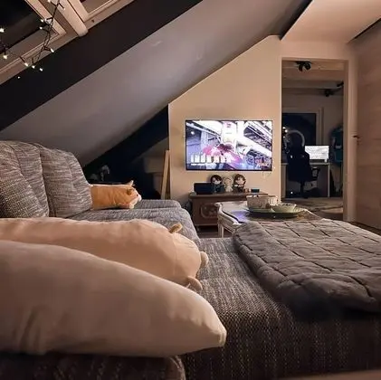 Dragons Nest: Cozy & Modern Attic Loft Nuremberg - Dış Mekan