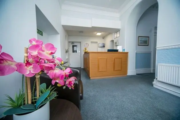 The Drake Hotel Plymouth - Lobi
