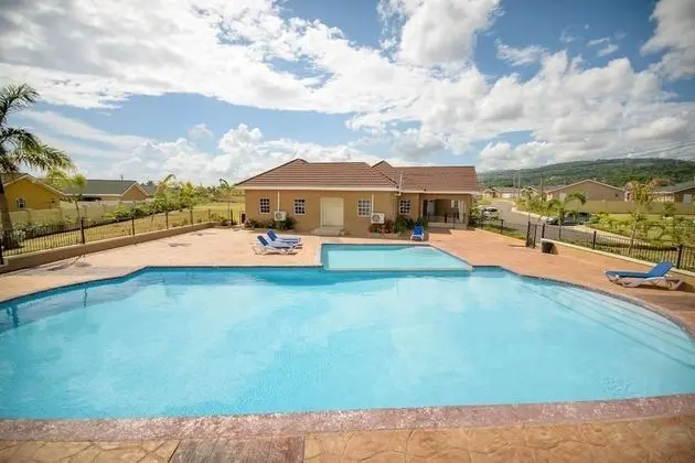 Draxhall Manor Holiday Homes