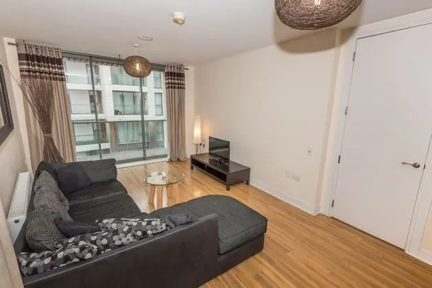 Dream Apartments - Titanic Arc - Oda