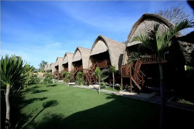 Dream Beach Kubu Lembongan by WizZeLa