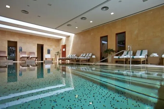 Dream Luxury Apartment Palheiro Village - Havuz