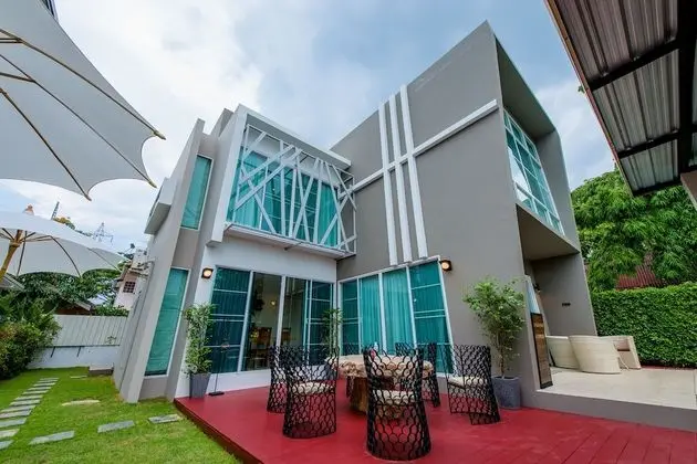 Dream Luxury Chiang Mai Pool Villa - Dış Mekan