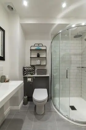 Dream Stays Bath - Haringtons Place - Banyo Tipleri