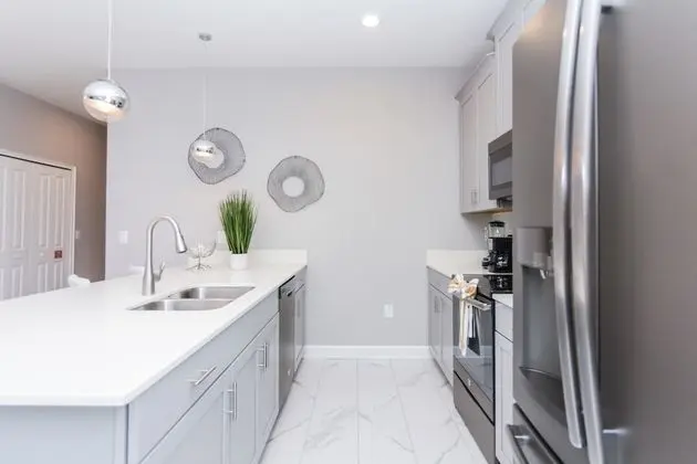 Dream Townhome with private pool Close to Disney SL4906 - Mutfak