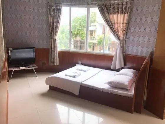 Dream Hotel