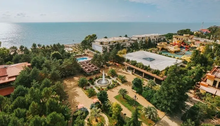 Dreamland Oasis Resort & Spa