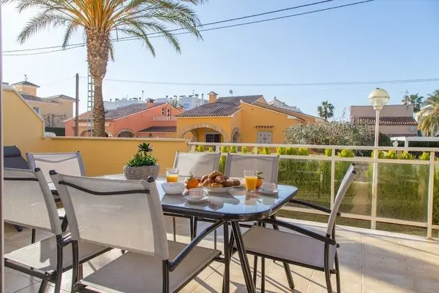 Dreams of Denia Apartment