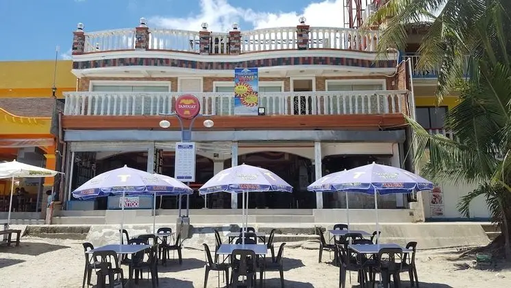 Dreamwave Hotel Puerto Galera