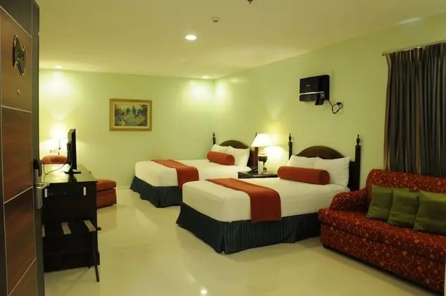 Dreamwave Hotel Santiago City - Oda