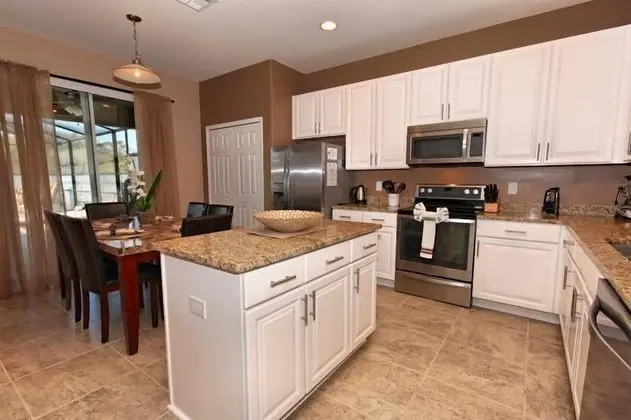 Dreamy 6 Bedroom Vacation Home - 499 - Mutfak