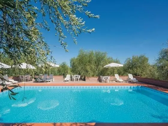 Dreamy Holiday Home in San Casciano Val di Pesa With Garden