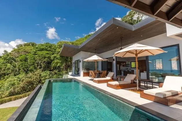 Dreamy NEW Jungle Ocean-view Luxury Villa w Pool - Oda