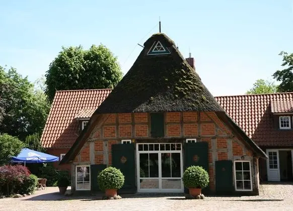 DREIMÄDELHAUS BREMEN HOTEL & RESTAURANT - 1