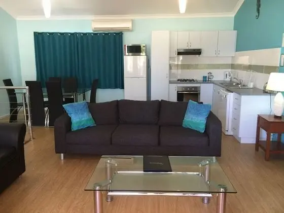 Driftwood Apartments - Mutfak