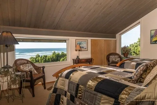 Driftwood Beach Guest House - Oda