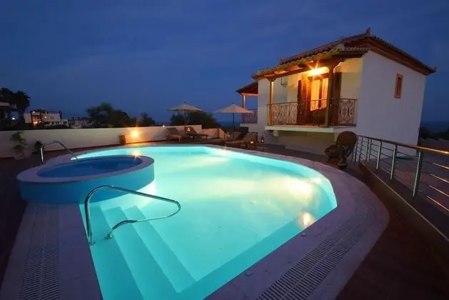 Driopes Villas - Havuz
