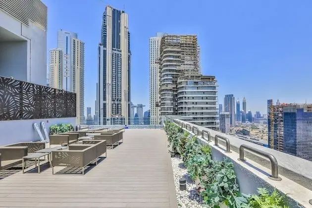 Driven Holiday Homes - Mada Residences - Havuz
