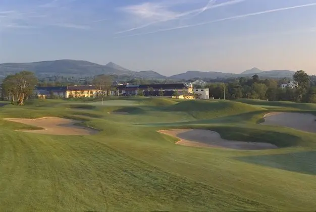 Druids Glen Hotel & Golf Resort - Dış Mekan