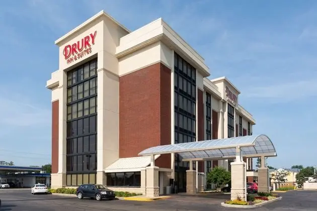 Drury Inn & Suites Terre Haute - 1