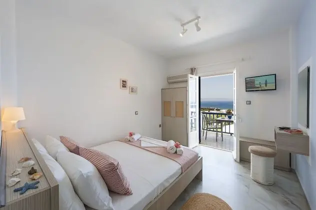Dryades Family Hotel - Oda