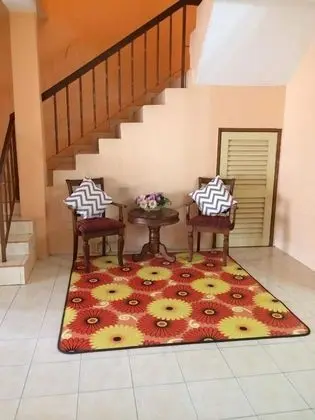 D'Subang Homestay - İç Mekan
