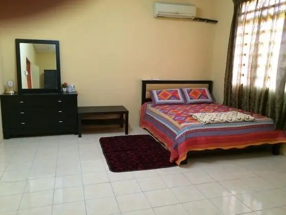 D'Subang Homestay - Oda