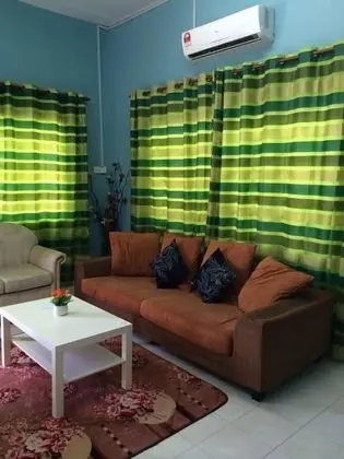 D'Subang Homestay - Oda Düzeni