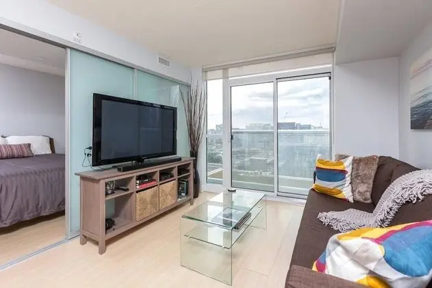 DT City 1 BR by Jays, MTCC, CN Tower - Öne Çıkan Resim