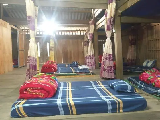 Du Gia Waterfall Hostel & Homestay - Oda